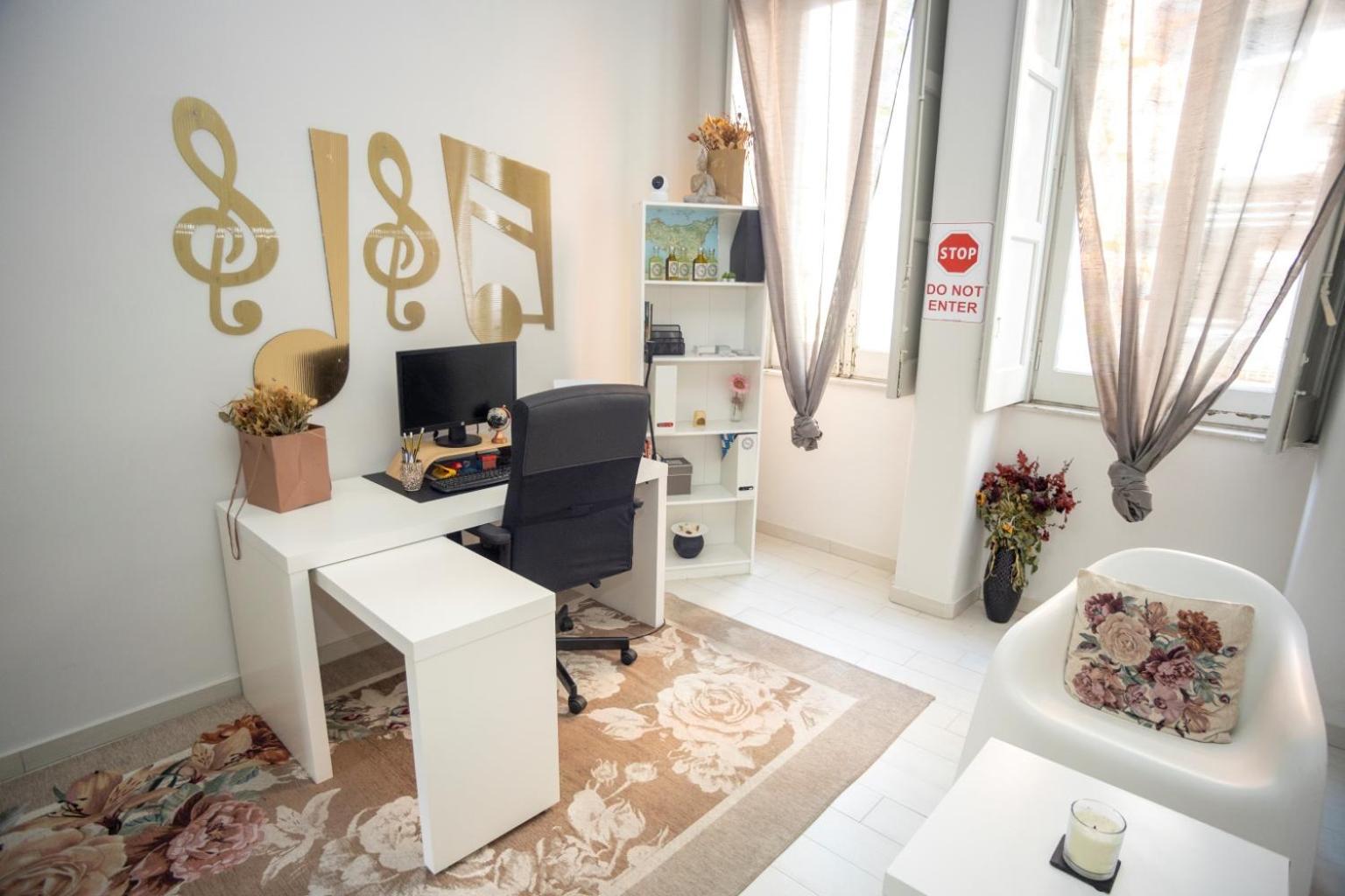 Shr-Sicily Holiday Rooms คาตาเนีย ภายนอก รูปภาพ